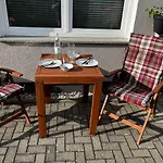 ホームステイ Paula Im Lausitzer Seenland ゼンフテンベルク