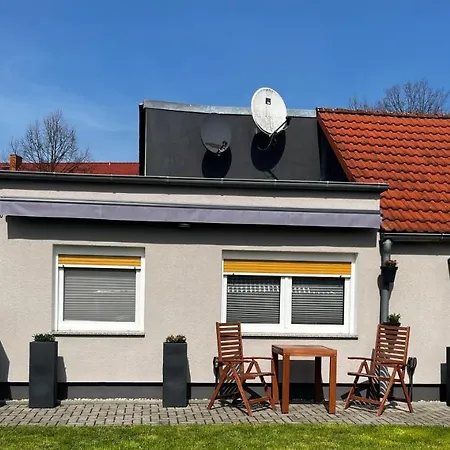 Paula Im Lausitzer Seenland Homestay
