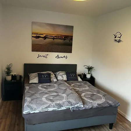 Проживание в семье Paula Im Lausitzer Seenland Зенфтенберг